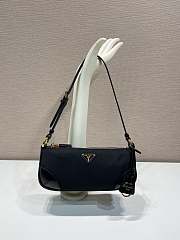Bagsaa Prada Re-Edition 2002 small shoulder bag - 23.5*10*5cm - 1