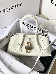 	 Bagsaaa Givenchy Antigona Strectch White Bag - 22*12*8cm - 1