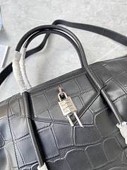 	 Bagsaaa Medium Antigona Soft Lock bag in black croc leather - 44*34*7cm - 3