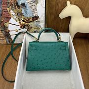 Bagsaaa Hermes Mini Kelly Ostrich Leather in Green 19cm - 6