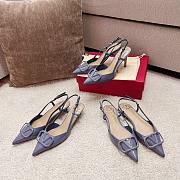 	 Bagsaaa Valentino Signature Vlogo Slingback Blue - 5