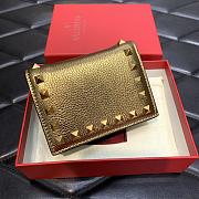 	 Bagsaaa Valentino Garavani Gold Rockstud Wallet - 1