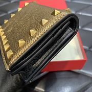 	 Bagsaaa Valentino Garavani Gold Rockstud Wallet - 4