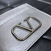 	 Bagsaaa Valentino VLogo Signature metallic silver cardholder - 5