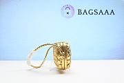 Bagsaaa Bottega Veneta Knot-embellished Metallic Intrecciato Plissé Leather Shoulder Bag In Gold - 4