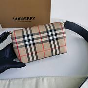 Bagsaaa BURBERRY Wo Hackberry Vintage Check Crossbody Bag Beige - 18 x 8 x 12cm - 4