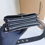 Bagsaaa Burberry House Check Bridle shoulder bag black- 19×13.5×5ccm - 6