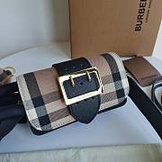 Bagsaaa Burberry House Check Bridle shoulder bag black- 19×13.5×5ccm - 2