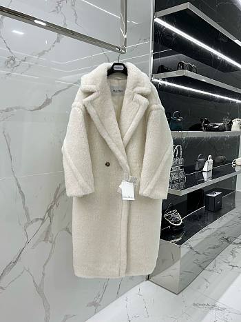 	 Bagsaaa Max Mara Shearling Long Coat White