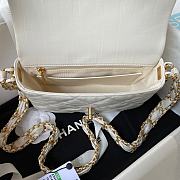 Bagsaaa Chanel 19 Flap Bag 23k White - 13.5*20.5*5cm - 6