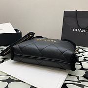 Bagsaaa Chanel 22 Bag Black Gold Hardware - 30×30x8cm (37cm) - 5