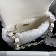 Bagsaaa Chanel White Fur Bag - 1.5*21.5*6.5cm - 3