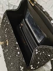 Bagsaaa Chanel Vintage 23k Black Top Handle Bag 19cm - 2
