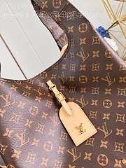 Bagsaaa Louis Vuitton M46817 Atlantis GM Bag Monogram - 34 x 34 x 13cm - 4