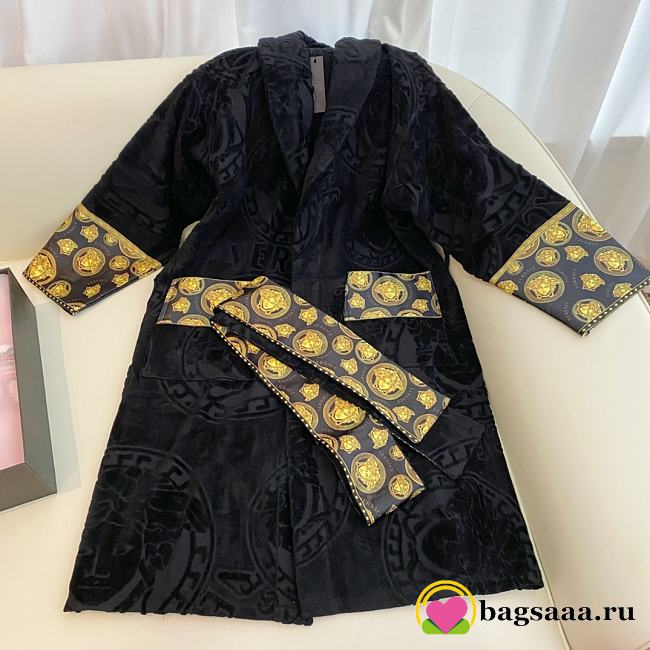 Bagsaaa Versace BLACK AMPLIFIED BATHROBE  - 1