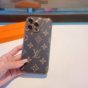 Bagsaaa Louis Vuitton Monogram Brown Phone Case - 3