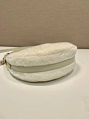 	 Prada Arqué shearling and leather shoulder bag white - 22.5x18.5x6.5cm - 2