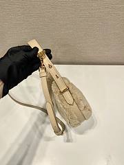 	 Prada Arqué shearling and leather shoulder bag beige - 22.5x18.5x6.5cm - 4
