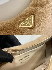 	 Prada Arqué shearling and leather shoulder bag beige - 22.5x18.5x6.5cm - 3