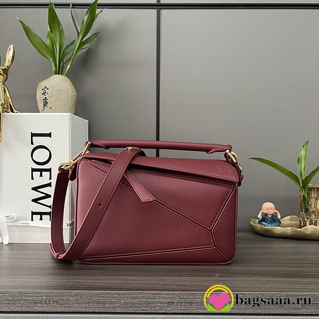 Bagsaaa Loewe Mini Puzzle bag in classic calfskin burgundy - 1