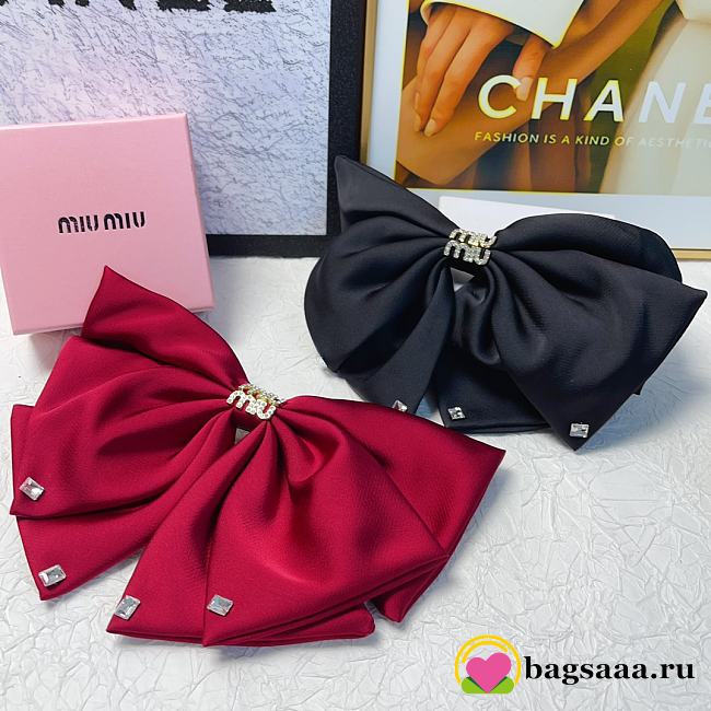 Bagsaaa Miumiu Hairclip 2 colors - 1