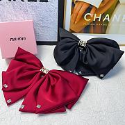 Bagsaaa Miumiu Hairclip 2 colors - 1