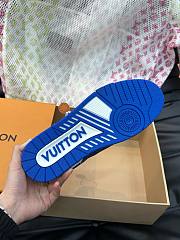Bagsaa Louis Vuitton Trainer Sneaker Blue crystals  - 3