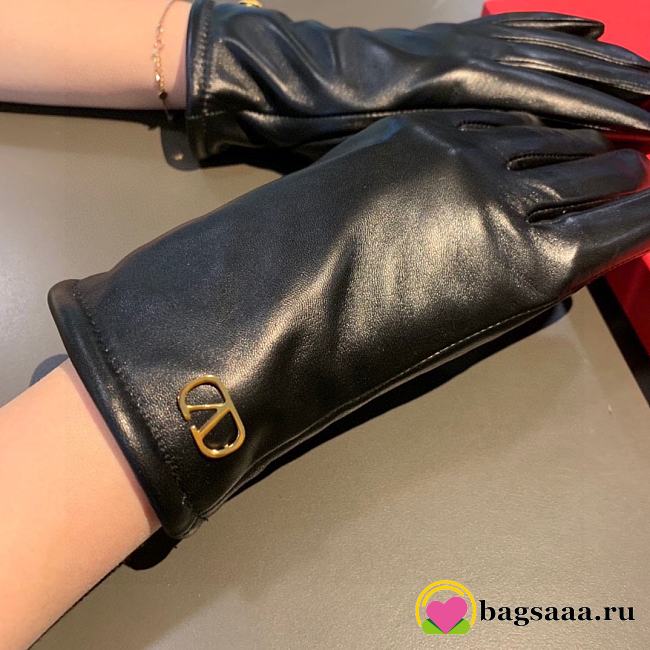 	 Bagsaaa Valentino Leather Black Gloves 02 - 1