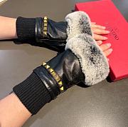Bagsaaa Valentino Half Finger Fur Black Leather Gloves  - 1
