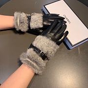 Bagsaaa Chanel Fur and Leather Gloves black/brown - 2