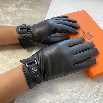 Bagsaaa Hermes Black Leather Gloves 02