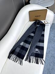 Bagsaaa Burberry Black Scarf - 30x190 cm - 4