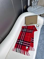 Bagsaaa Burberry Red Striped Scarf  - 2