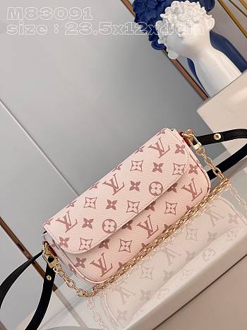 Bagsaaa Louis Vuitton Wallet On Chain Ivy Pink - 23.5 x 12 x 4.3 cm