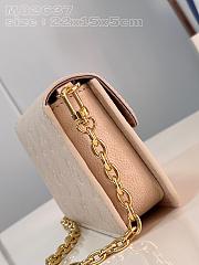 	 Bagsaaa Louis Vuitton Wallet On Chain Metis Cream Bag - 22 x 15 x 5.5cm - 6