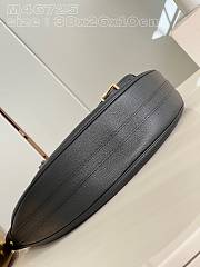 	 Bagsaaa Louis Vuitton Loop Hobo Monogram Empreinte Black - 38x26x10cm - 4