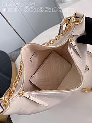 	 Bagsaaa Louis Vuitton Loop Hobo Monogram Empreinte Cream - 38x26x10cm - 2