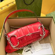Bagsaaa Gucci Horsebit Chain Medium Shoulder Bag In Red - 38 x 15 x 16 cm - 1