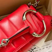 Bagsaaa Gucci Horsebit Chain Medium Shoulder Bag In Red - 38 x 15 x 16 cm - 2