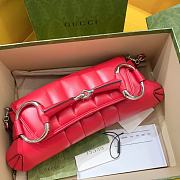 Bagsaaa Gucci Horsebit Chain Medium Shoulder Bag In Red - 38 x 15 x 16 cm - 6