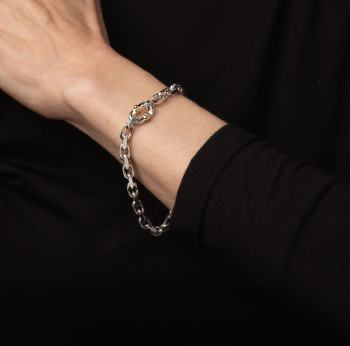 Bagsaaa Tiffany & Co Makers Narrow Chain Bracelet