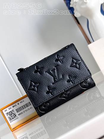 Bagsaaa Louis Vuitton Slender Pilot Monogram Taurillon Leather Wallet - 11x8cm