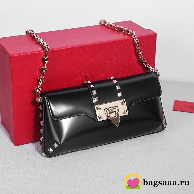 	 Bagsaaa Valentino Garavani Rockstud Shoulder Black Bag Gold Hardware - 26x13 x7cm - 1