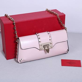 	 Bagsaaa Valentino Garavani Rockstud Shoulder Pink Bag - 26x13 x7cm