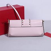 	 Bagsaaa Valentino Garavani Rockstud Shoulder Pink Bag - 26x13 x7cm - 2