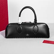 Bagsaaa Valentino garavani Rockstud E/W Calfskin Handbag Black -  26 x 13 x 7cm - 1