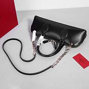 Bagsaaa Valentino garavani Rockstud E/W Calfskin Handbag Black -  26 x 13 x 7cm - 4