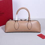 	 Bagsaaa Valentino garavani Rockstud E/W Calfskin Handbag Beige - 26 x 13 x 7cm - 1