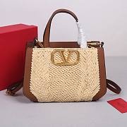 	 Bagsaaa Valentino Garavani Medium Straw Beige Tote - 27x11x18cm - 1