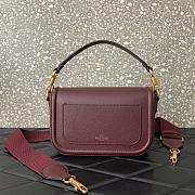 	 Bagsaaa Valentino Garavani Alltime leather shoulder bag burgundy - 23.5x18x8cm - 4